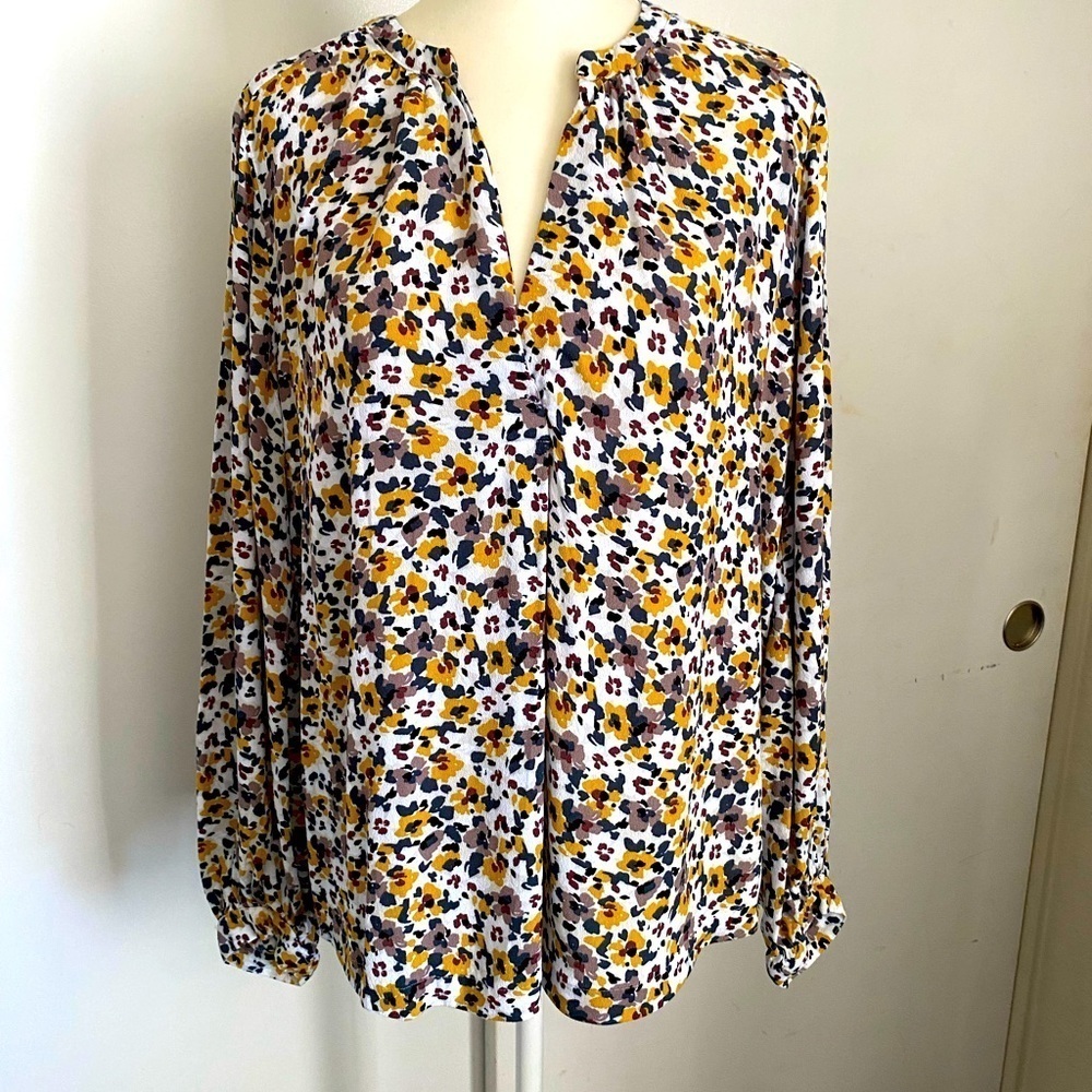 Loft Split Neck Floral Popover Top M